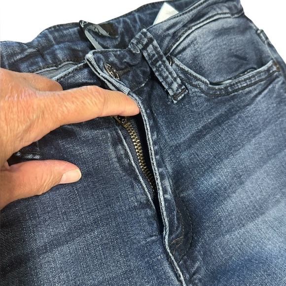 KanCan DarkDenim Skinny Jeans - Picture 5 of 15